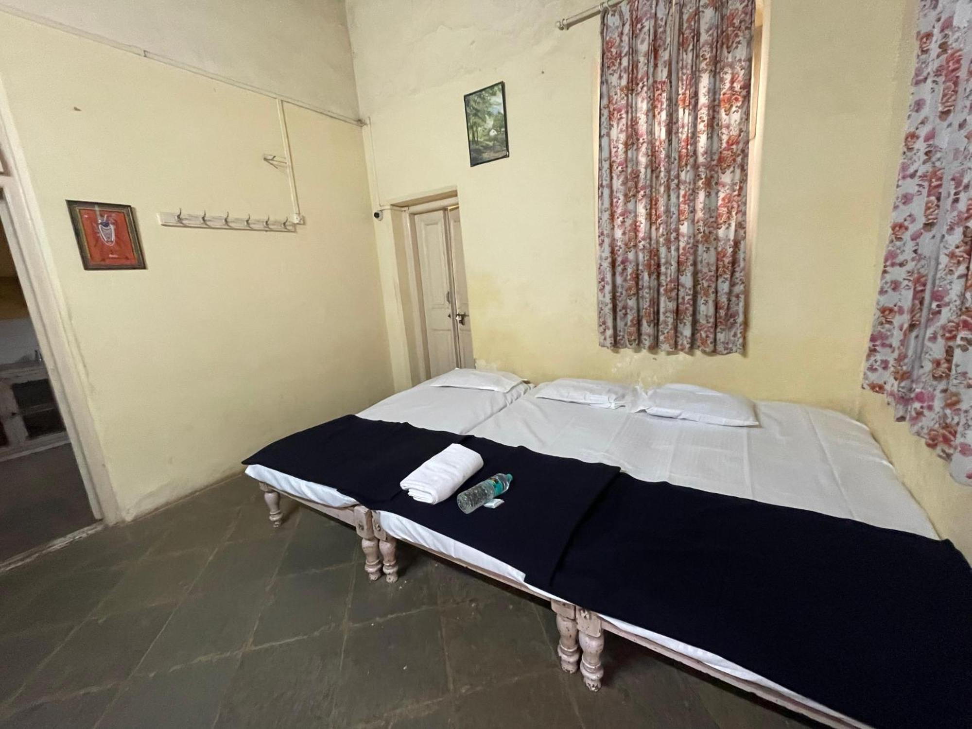לונבלה The Imperial Heritage II 2 Minutes From Station And Market II Deluxe Ac Rooms II מראה חיצוני תמונה